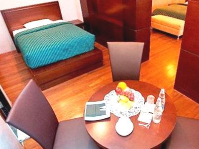 Enhaii Hotel Bandung