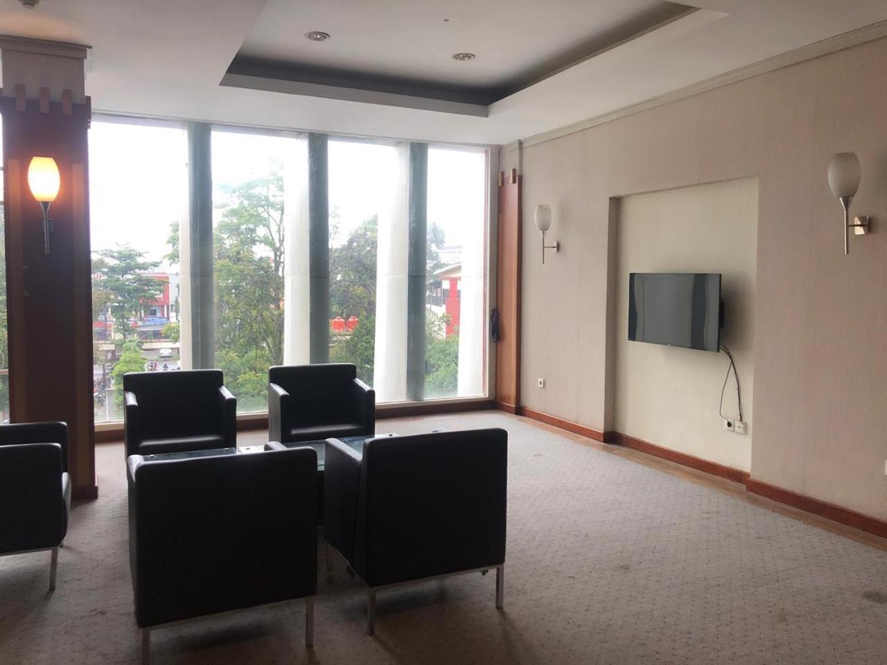 Hotel Enhaii Bandung